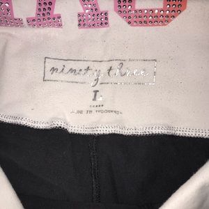 PINK Victoria's Secret Pants - Capri Pink Sweatpants PINK Victoria's Secret Pants - Capri Pink Sweatpants